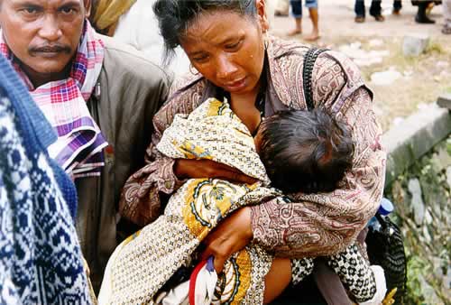 indonesianfamily.jpg
